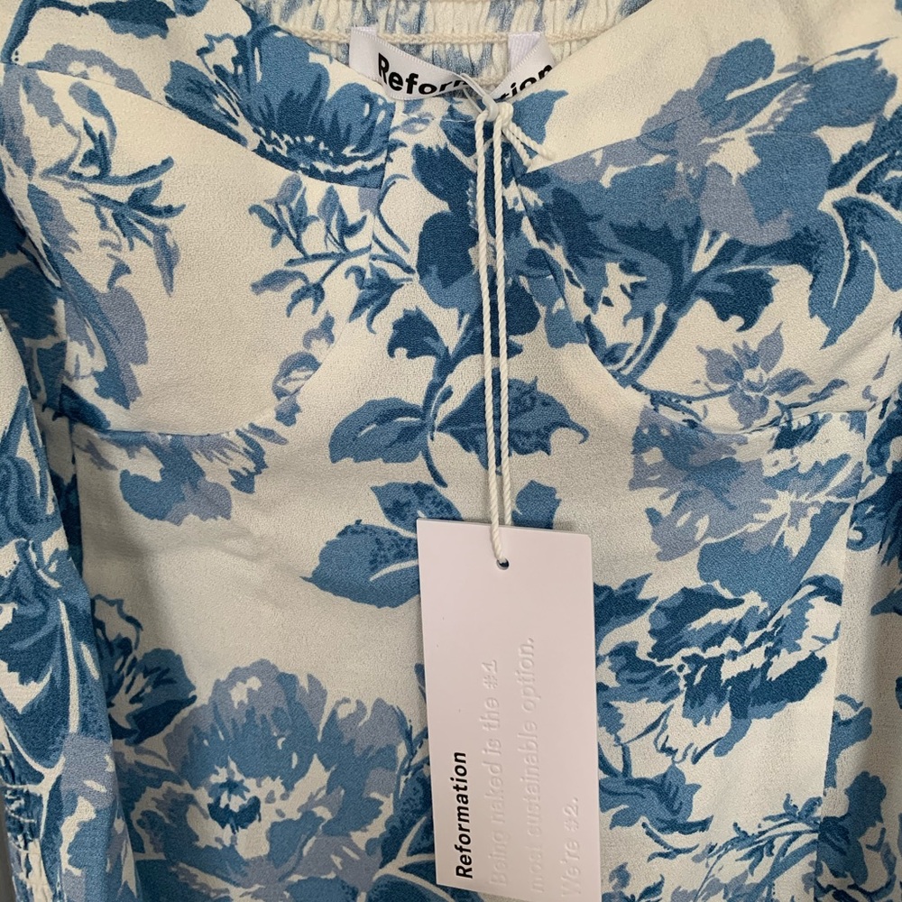 Reformation Reign Top in Olympia - Picture 3 of 4
